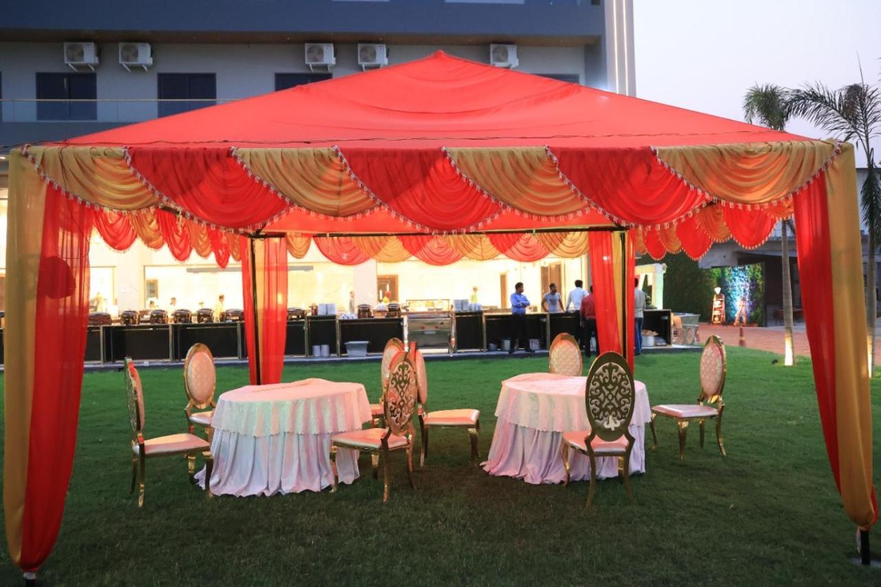 Motel Bilaspur City ภายนอก รูปภาพ