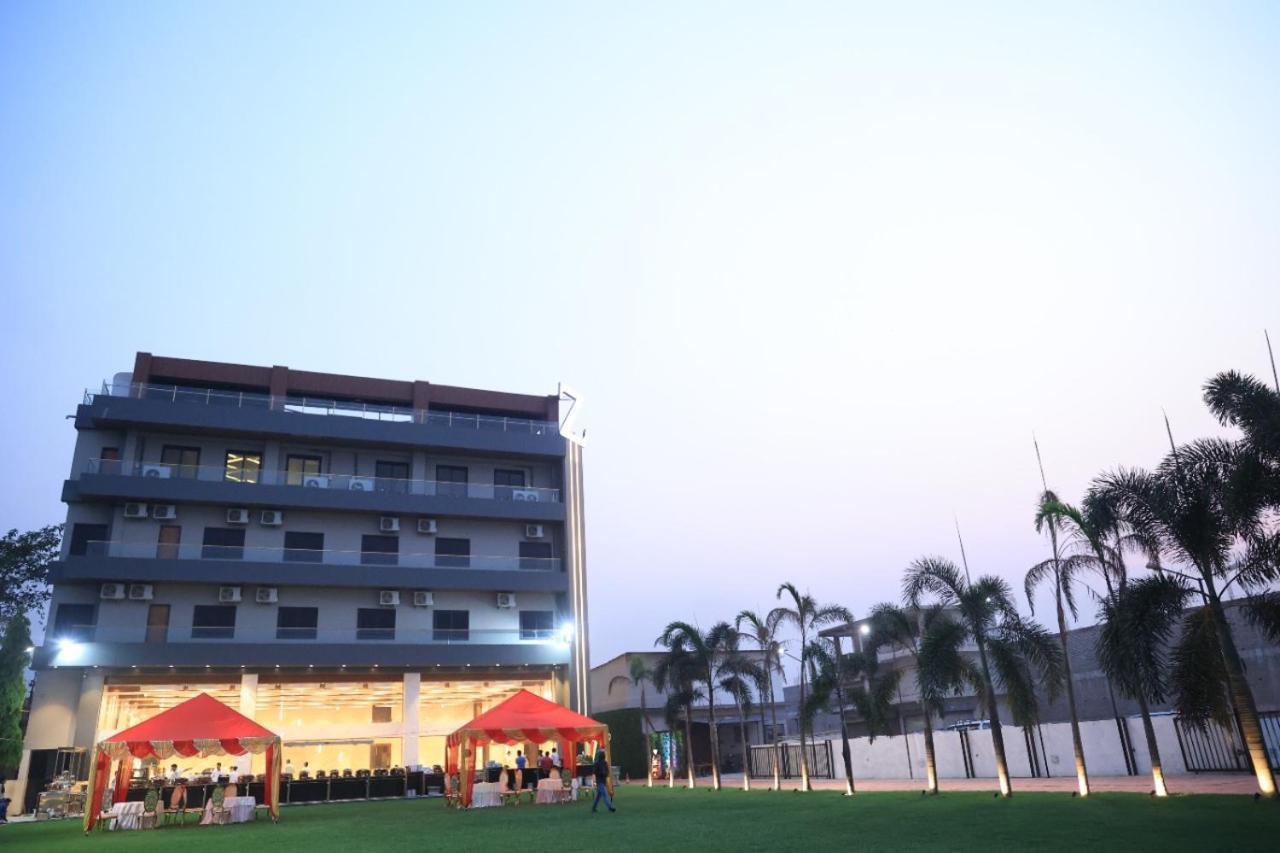Motel Bilaspur City ภายนอก รูปภาพ