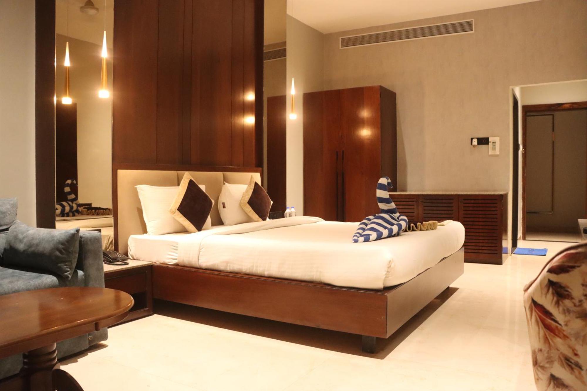 Motel Bilaspur City ภายนอก รูปภาพ