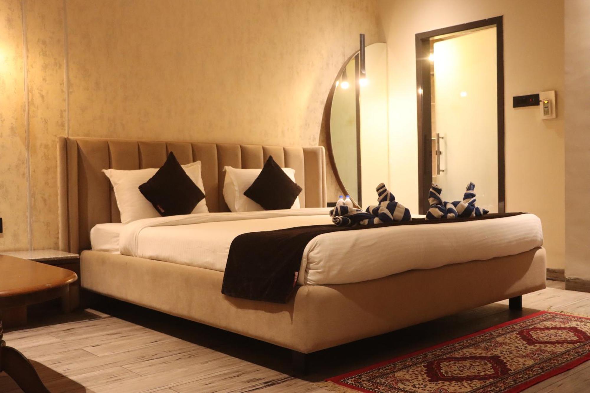Motel Bilaspur City ภายนอก รูปภาพ